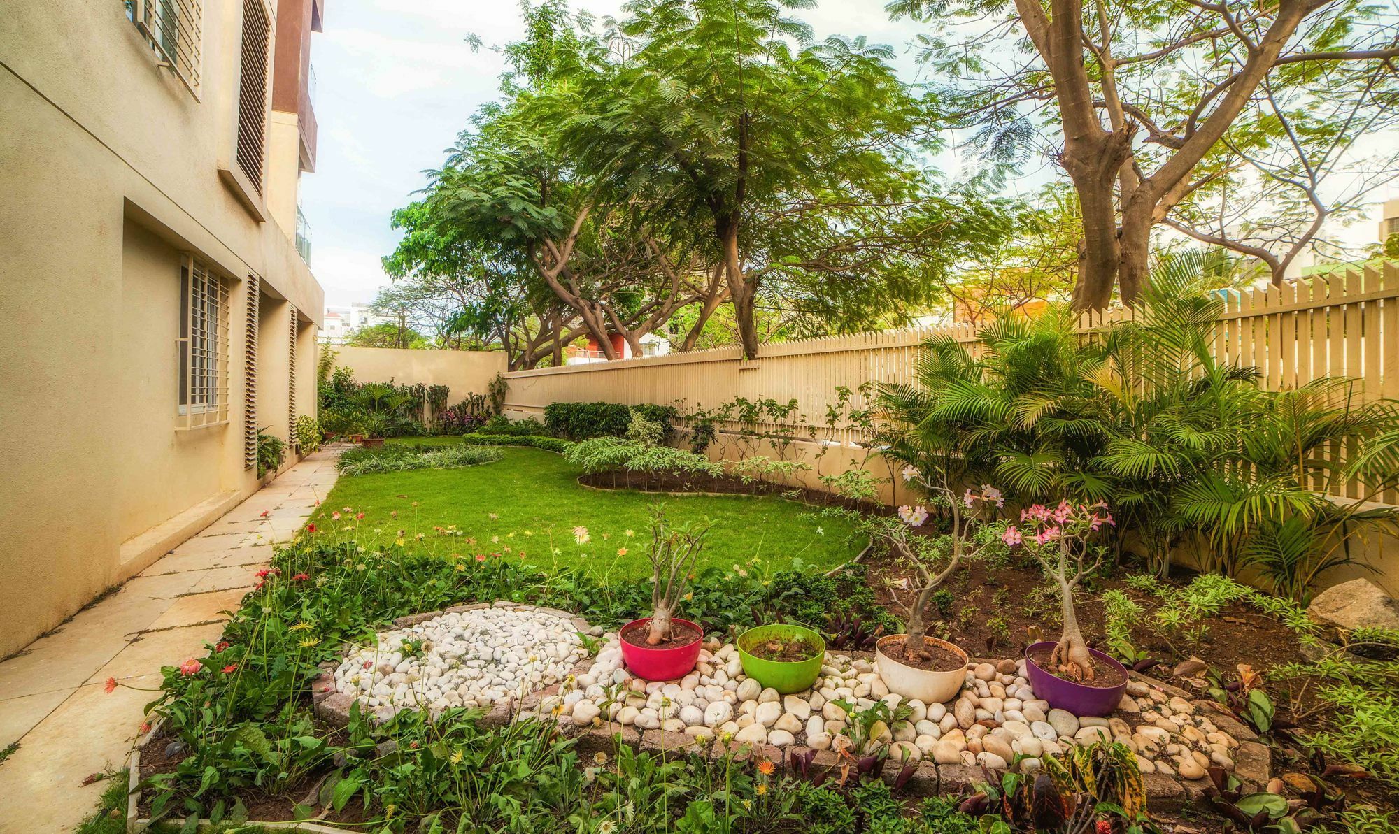 Hotel Treebo Trend Abode Nashik Exterior foto